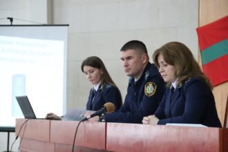 В Дубоссарской прокуратуре обсудили состояние законности в сфере оформления трудовых отношений с несовершеннолетними